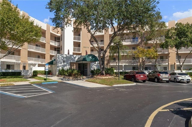 1 of 13 - 9575 Weldon Cir C406, Tamarac, FL