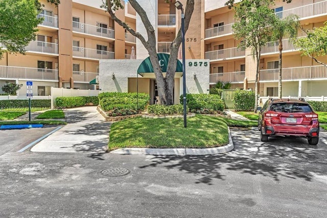 2 of 13 - 9575 Weldon Cir C406, Tamarac, FL
