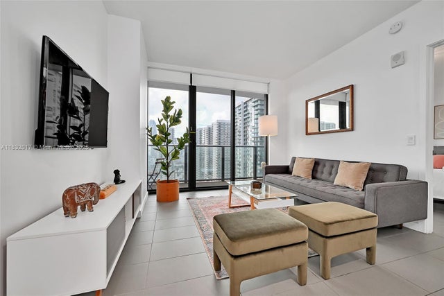 3 of 47 - 1600 Ne 1st Ave 2308, Miami, FL