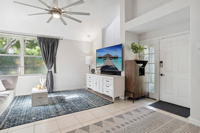 4 of 14 - 304 Andover Ct, Boynton Beach, FL