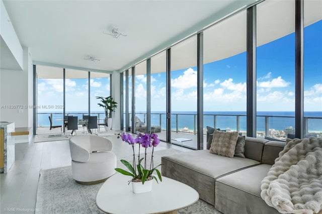 1 of 31 - 500 Alton Rd 4401, Miami Beach, FL