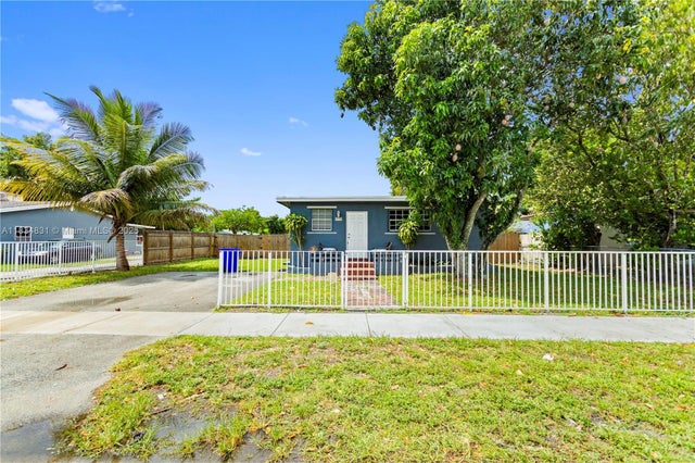 2 of 52 - 5734 Mckinley St, Hollywood, FL