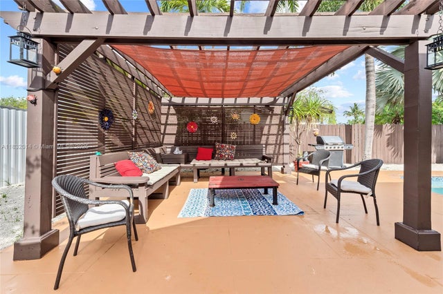 3 of 38 - 17130 Sw 93rd Ave, Palmetto Bay, FL