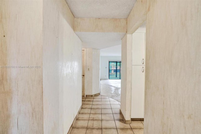 5 of 44 - 4965 E Sabal Palm Blvd 207, Tamarac, FL