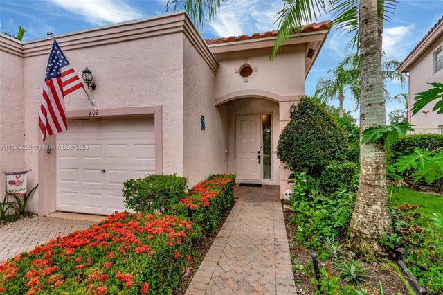 1 of 82 - 8018 Aberdeen Dr 202, Boynton Beach, FL
