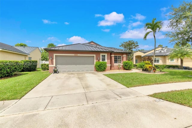 2 of 44 - 326 Sw 162nd Ave, Pembroke Pines, FL
