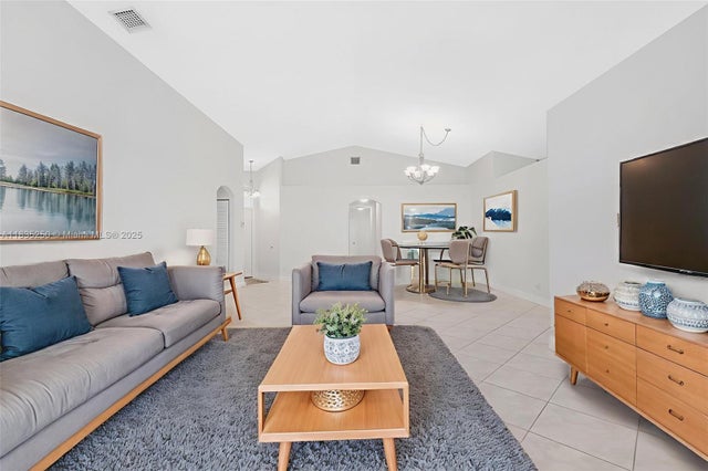3 of 44 - 326 Sw 162nd Ave, Pembroke Pines, FL