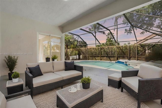 3 of 32 - 531 Stonemont Dr, Weston, FL