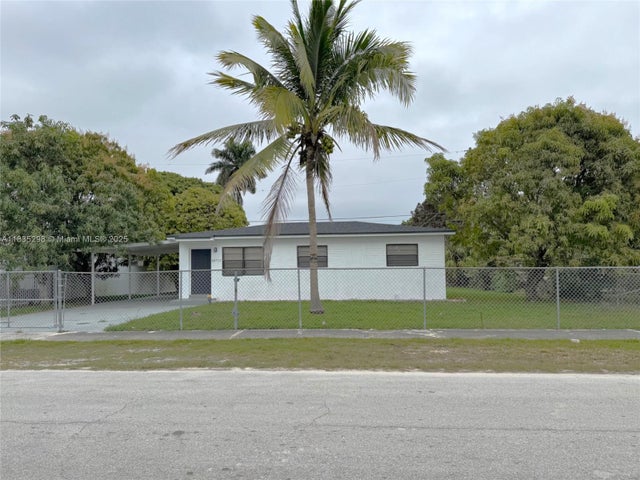 1 of 26 - 18711 Sw 316th Ter, Homestead, FL