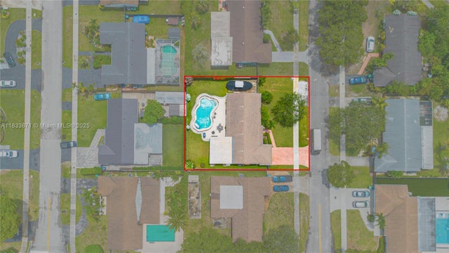 3 of 42 - 11193 Sw 113 Ter, Miami, FL