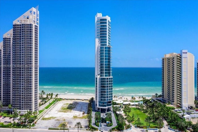 3 of 52 - 17475 Collins Ave 2002, Sunny Isles Beach, FL