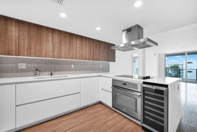 2 of 34 - 1025 92nd St 602, Bay Harbor Islands, FL