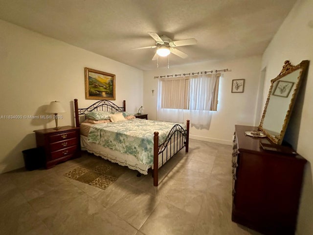 3 of 10 - 5300 Washington St N318, Hollywood, FL
