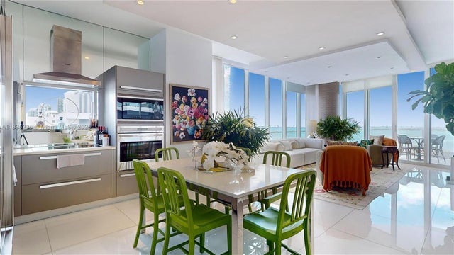 5 of 36 - 2020 N Bayshore Dr 2801, Miami, FL