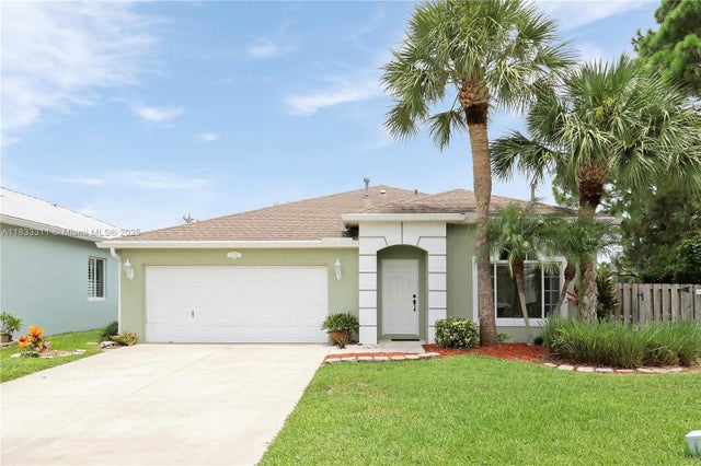 5 of 30 - 4735 Se Winter Haven Ct, Stuart, FL