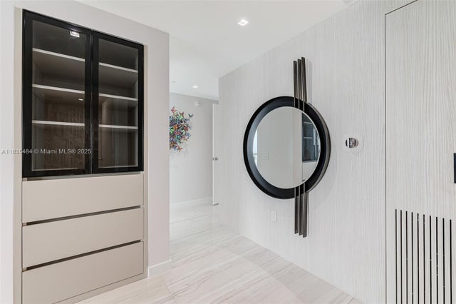 3 of 41 - 3131 Ne 7th Ave 4001, Miami, FL
