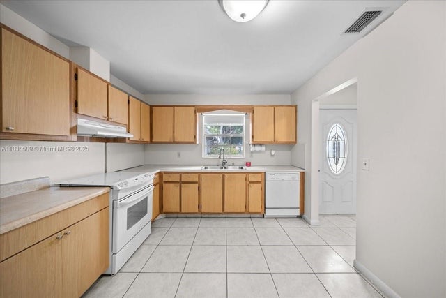 5 of 22 - 508 Holyoke A, Lake Worth, FL