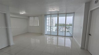 Photo of Listing #A11834194