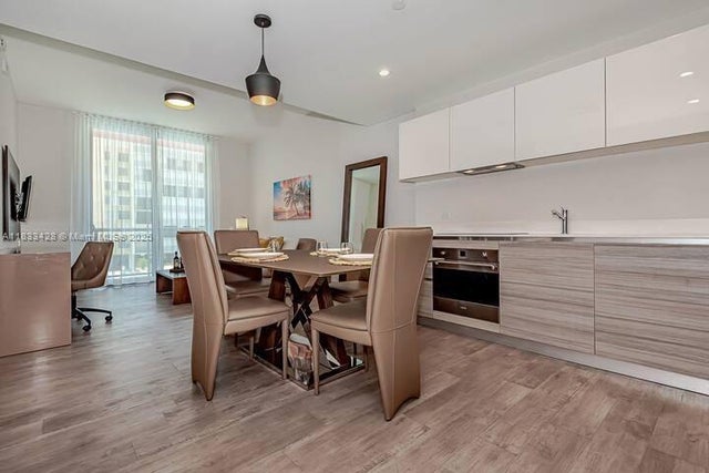 3 of 29 - 777 N Ocean Dr N401, Hollywood, FL