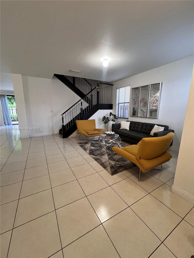 3 of 53 - 9866 Nw 10th St, Miami, FL