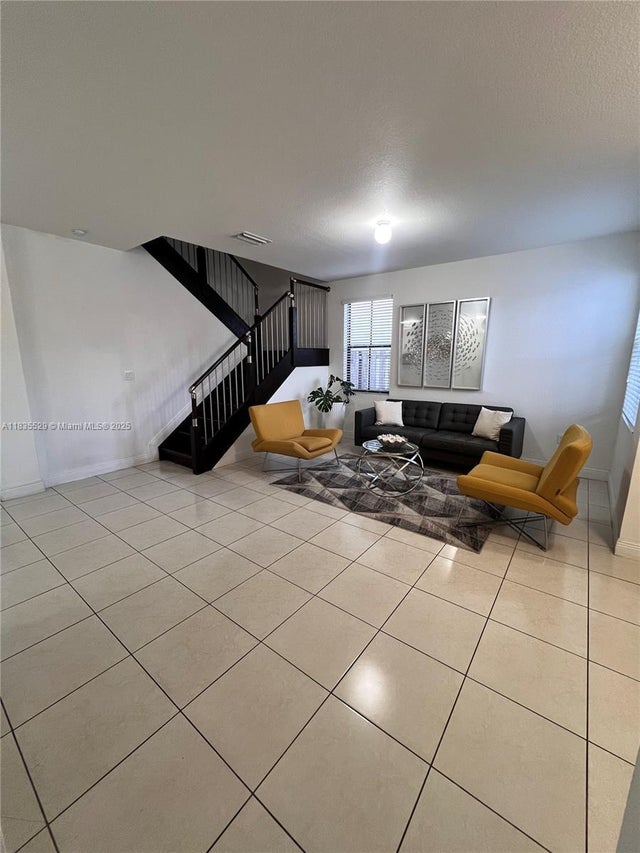 5 of 53 - 9866 Nw 10th St, Miami, FL