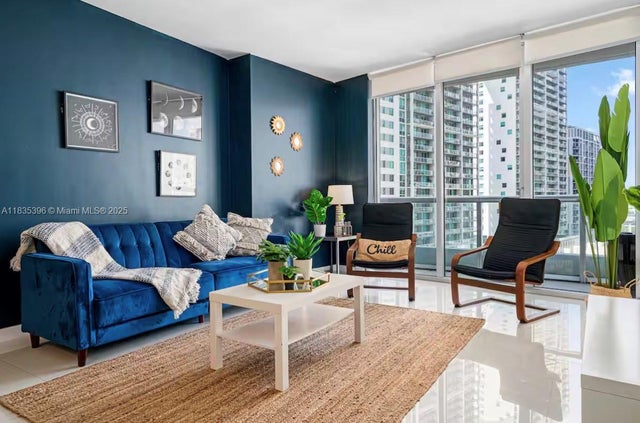 2 of 16 - 485 Brickell Ave 1606, Miami, FL