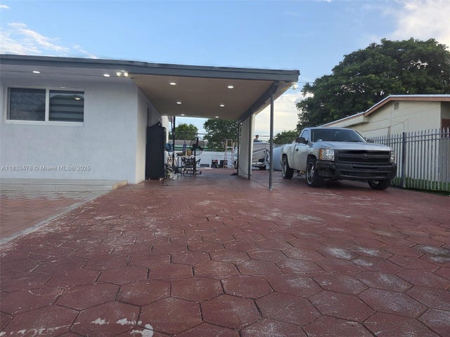 2 of 16 - 1320 Nw 179th Ter, Miami Gardens, FL