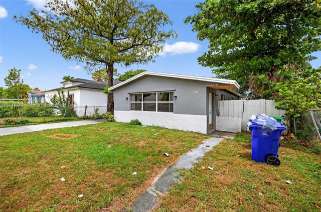 3 of 31 - 2779 Nw 9th Pl, Fort Lauderdale, FL