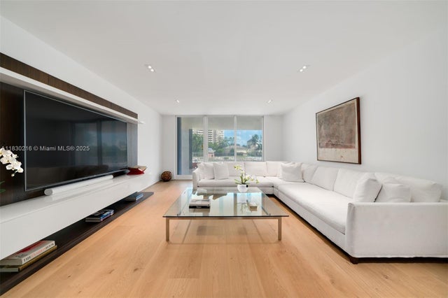 3 of 35 - 789 Crandon Blvd 305, Key Biscayne, FL