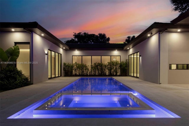 2 of 25 - 6445 Sw 102nd Ave, Miami, FL