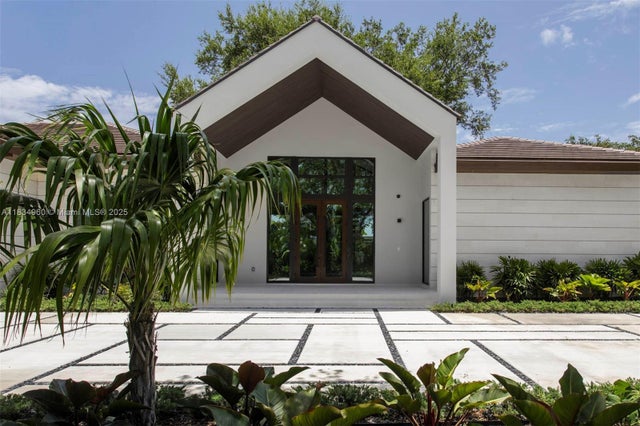 3 of 25 - 6445 Sw 102nd Ave, Miami, FL