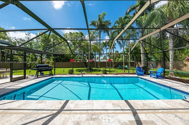 3 of 24 - 9720 Sw 140th St, Miami, FL