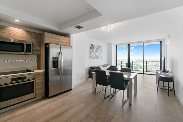 3 of 31 - 121 Ne 34th St 3012, Miami, FL