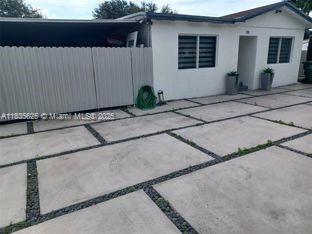 1 of 18 - 2255 Nw 96th St, Miami, FL
