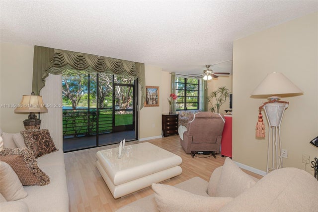 3 of 26 - 901 Colony Point Cir 107, Pembroke Pines, FL