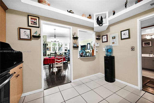 5 of 47 - 9341 E Bay Harbor Dr 3d, Bay Harbor Islands, FL