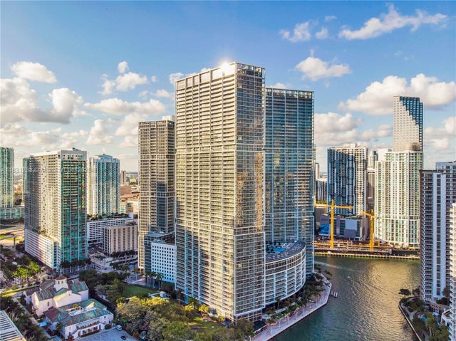 3 of 30 - 495 Brickell Ave 1511, Miami, FL