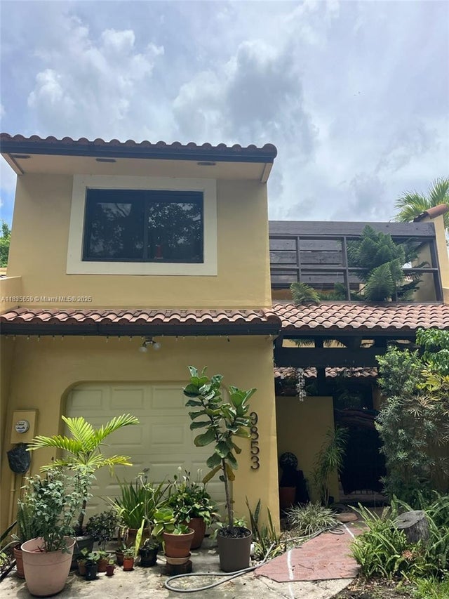 1 of 1 - 9853 Costa Del Sol Blvd 103-f, Doral, FL