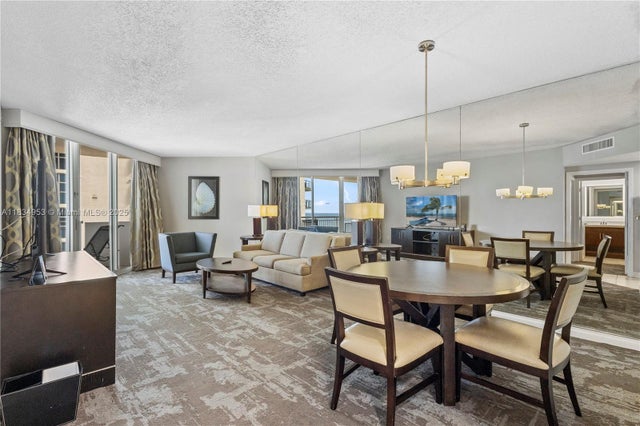 3 of 15 - 17375 Collins Ave 1004, Sunny Isles Beach, FL