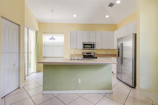 5 of 44 - N/A, Miramar, FL