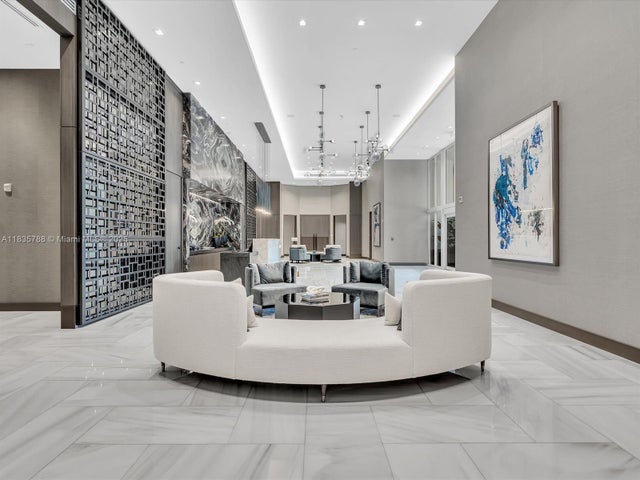 5 of 44 - 4100 Island Blvd 701, Aventura, FL