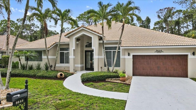 3 of 41 - 8644 Nw 43rd Ct, Coral Springs, FL