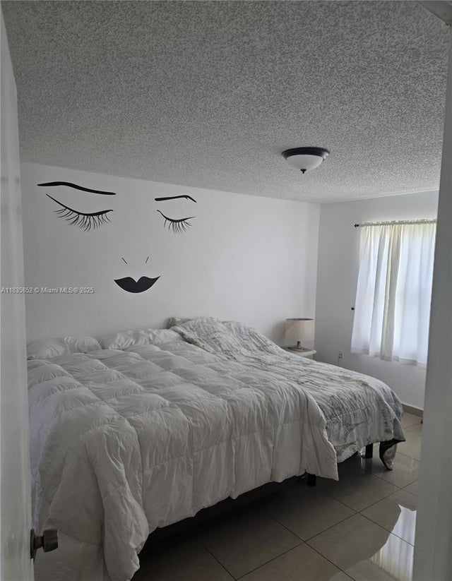 5 of 11 - 9800 Sunrise Lakes Blvd 309, Sunrise, FL