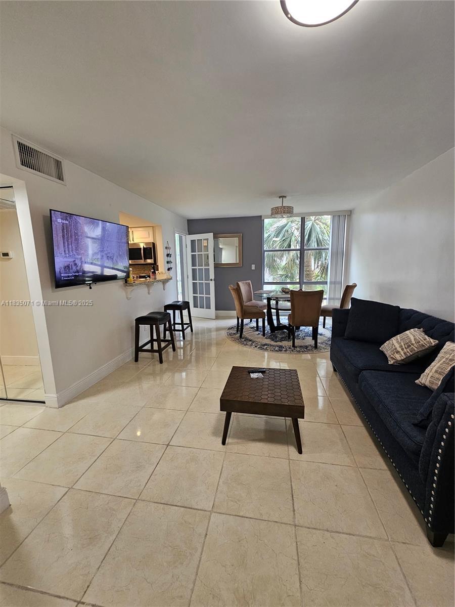 200 172nd St 217, Sunny Isles Beach