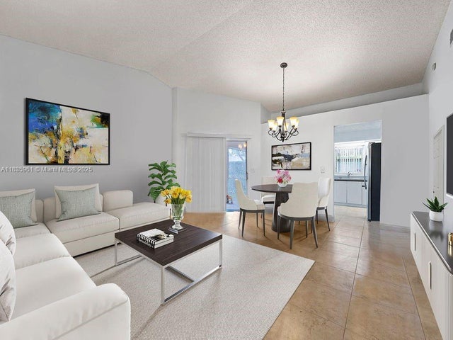 1 of 18 - 437 Se 22nd Dr, Homestead, FL