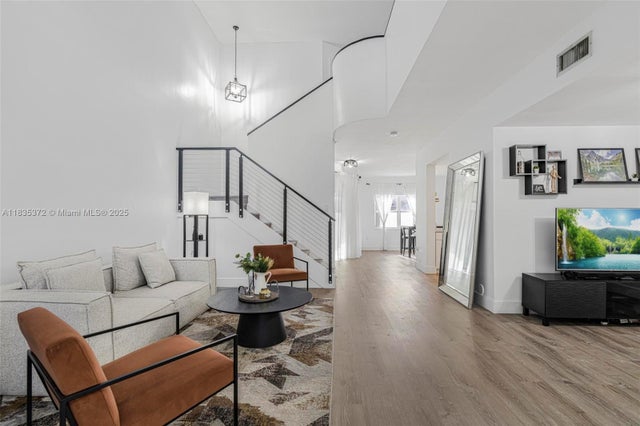 3 of 36 - 11532 Sw 148th Path, Miami, FL