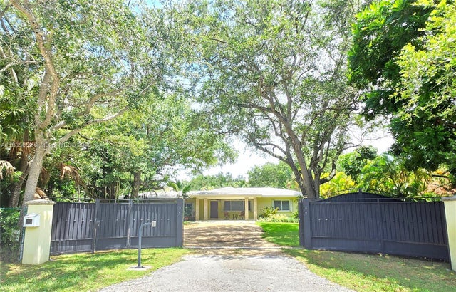 2 of 78 - 7895 Sw 122nd St, Pinecrest, FL