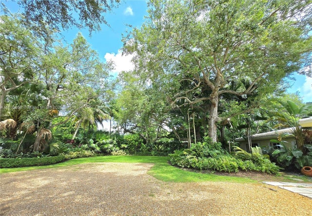 4 of 78 - 7895 Sw 122nd St, Pinecrest, FL