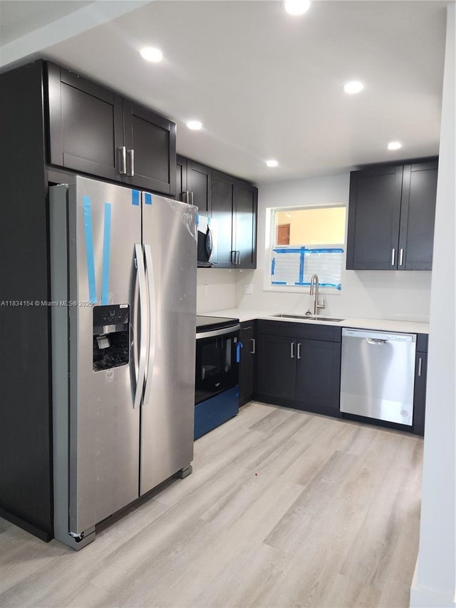 4 of 20 - 2931 E Sunrise Lakes Dr 205, Sunrise, FL