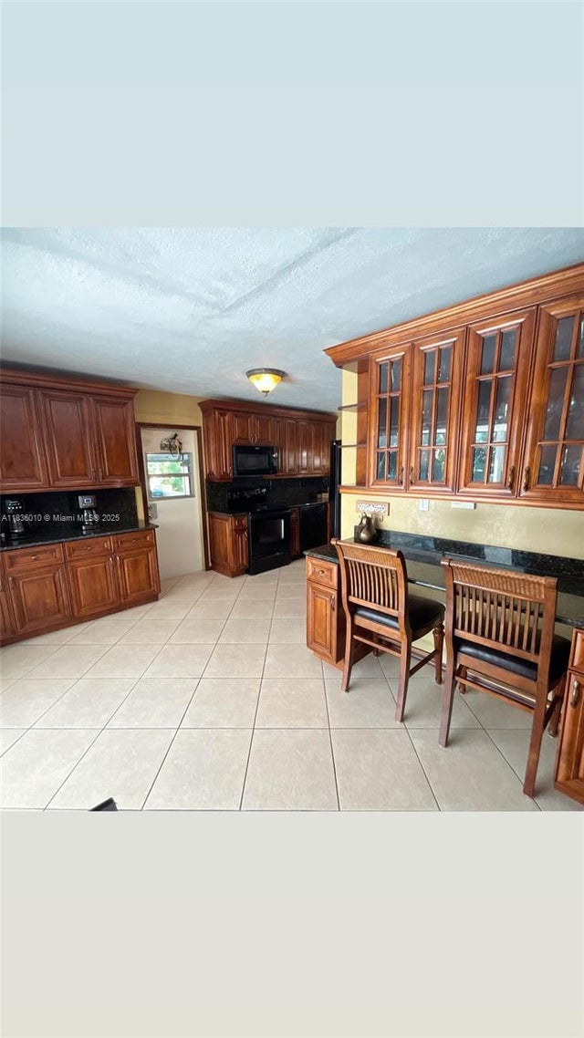 4 of 8 - 9260 Sw 176th St, Palmetto Bay, FL